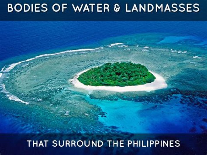 What are the landmasses and bodies of water that surrounds the philippines?