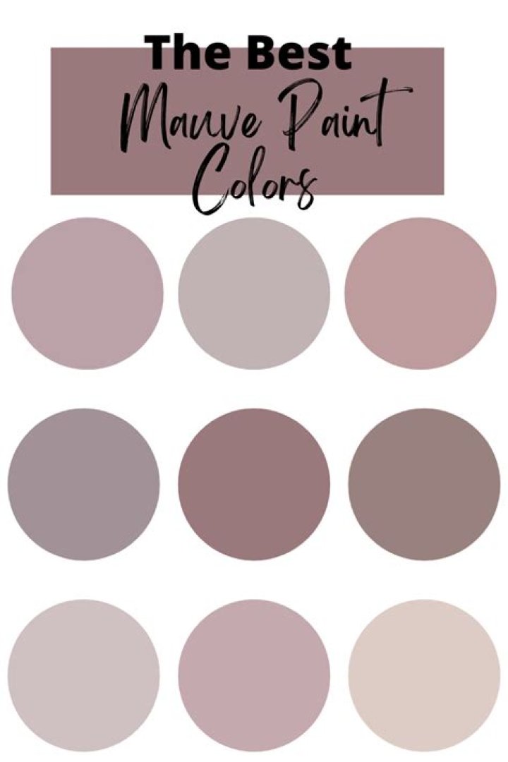 What colors go with mauve?