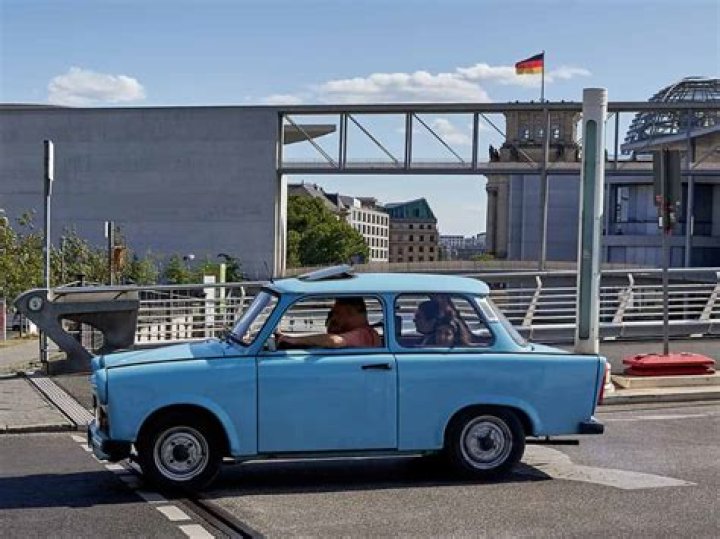 What do trabant mean?