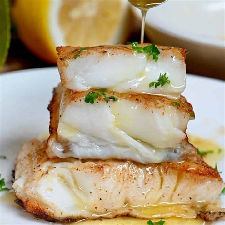 What do tripletail eat?