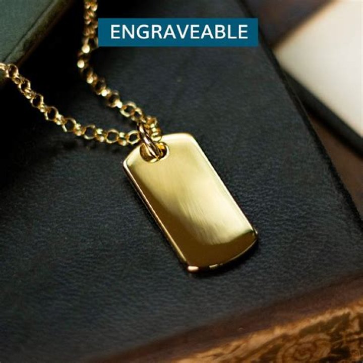 What does pendant necklace mean?