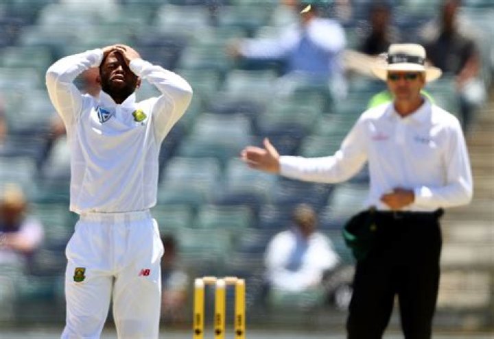 What happens on a no-ball in limited overs cricket?