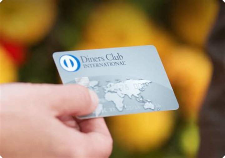 What is a diners card?