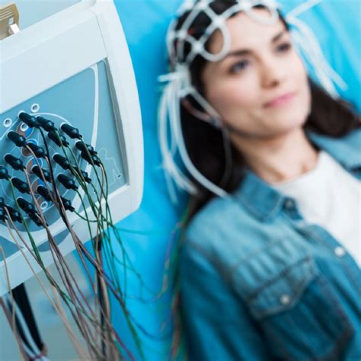 What is an eeg test used to diagnose?