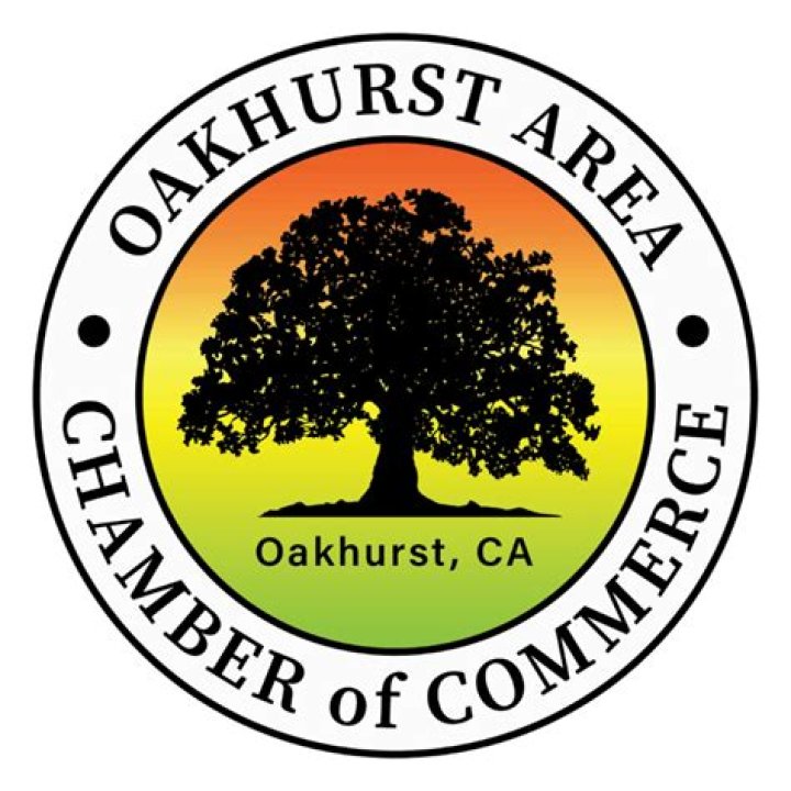 What is in oakhurst ca?