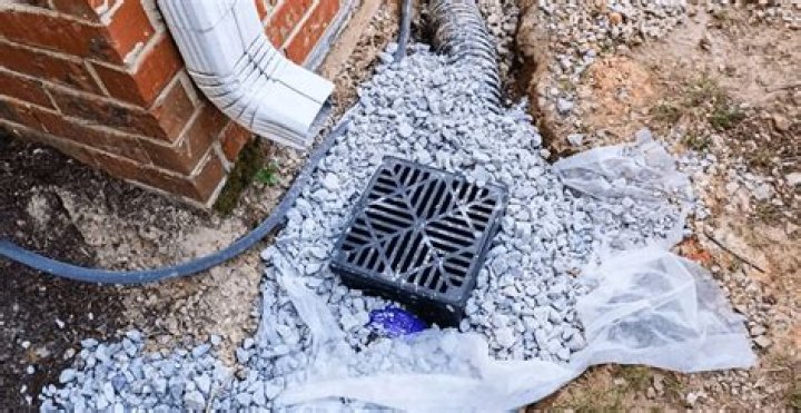 What is pit hole?