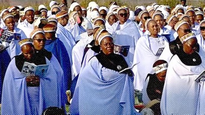 What is the meaning of churchwoman?