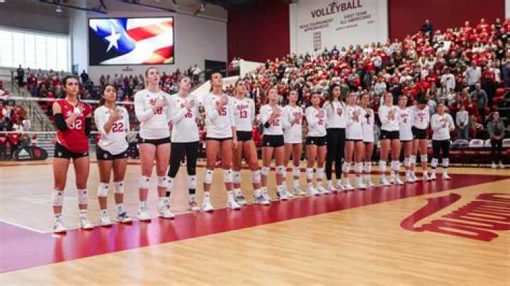 What season is volleyball?