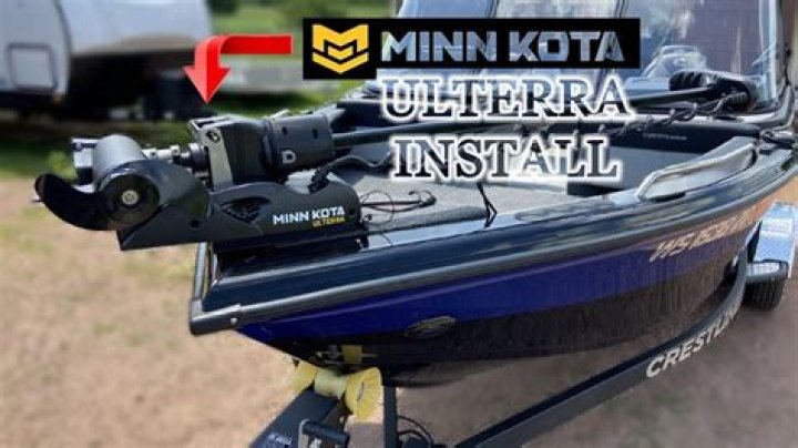 What transducer is on the minn kota ulterra?