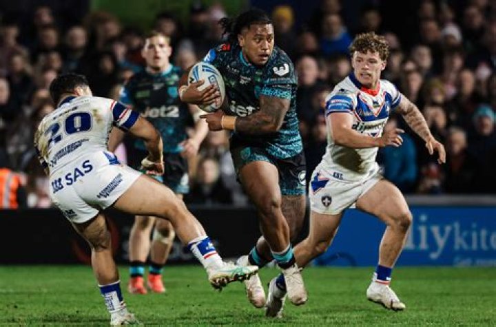 Whats a carry in rugby?