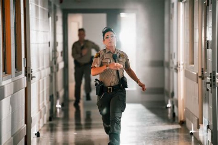 Whats good about being a correctional officer?