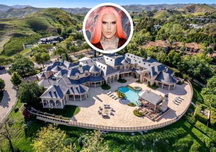 What's jeffree star's real name?