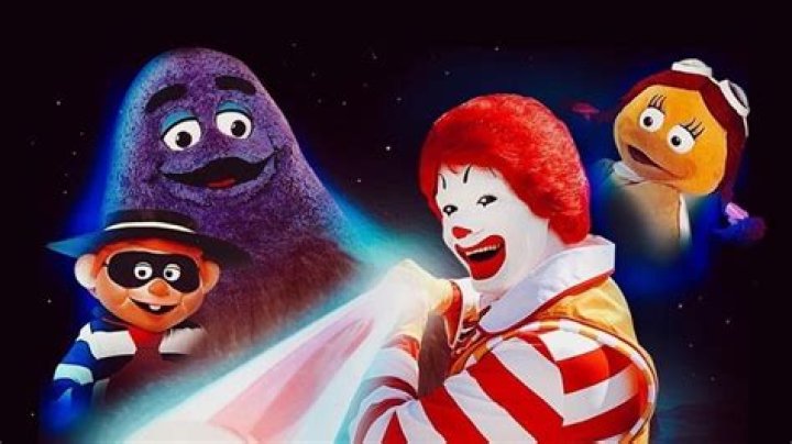 Whats karina and ronalds last name?