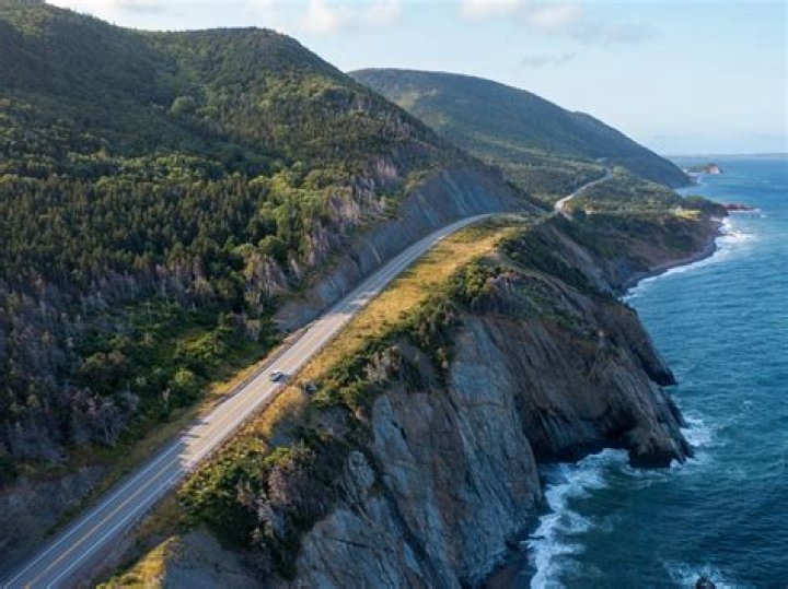 Whats open on st jean baptiste 2020?