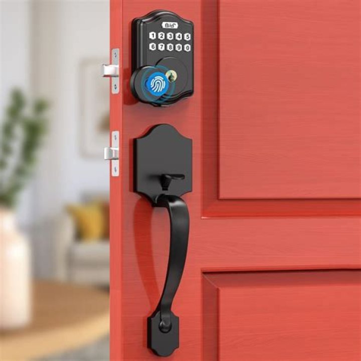 Whats the door lock for on granny 2?
