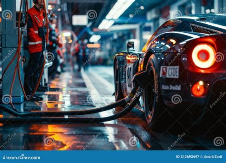 When did f1 cars stop refueling?
