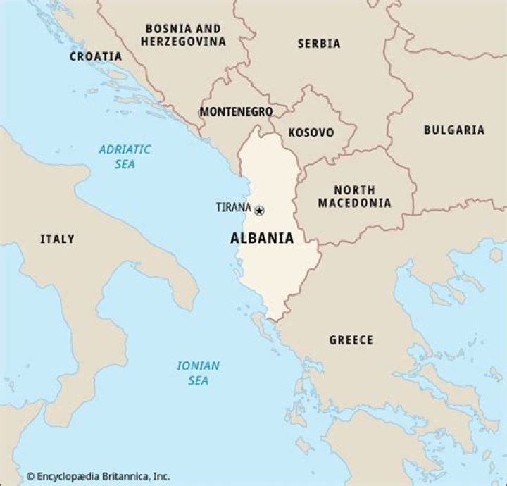 When did tirana became the capital of albania?