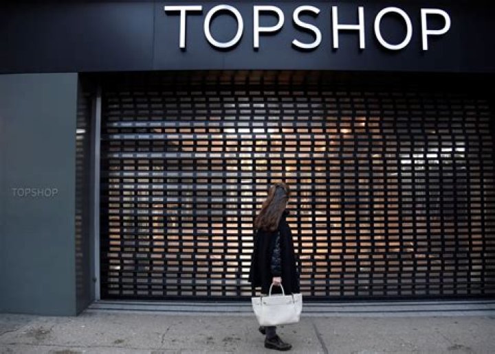 When did topshop close?