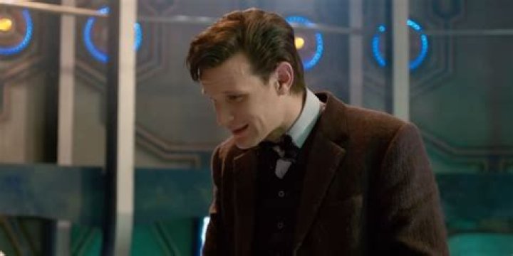 When does the eleventh doctor regenerate?