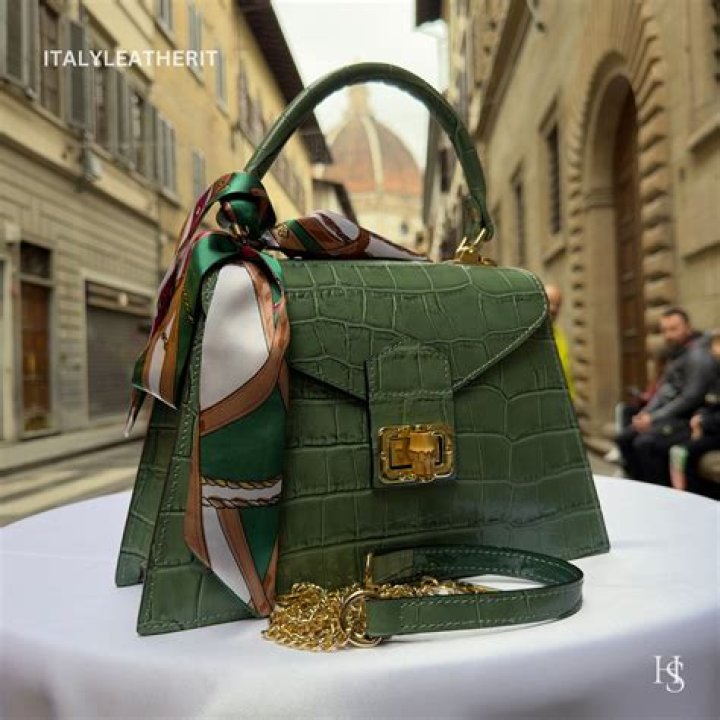 When is a handbag considered vintage?