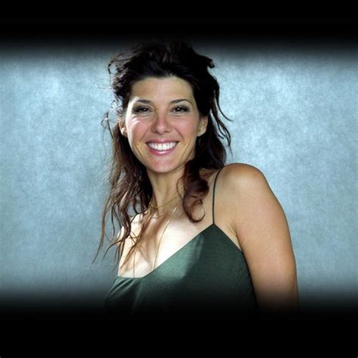 When was marisa tomei born?