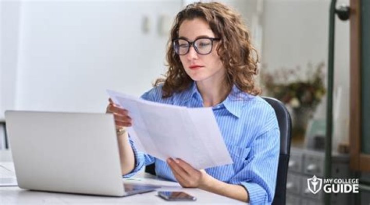 Where do tax examiners work?