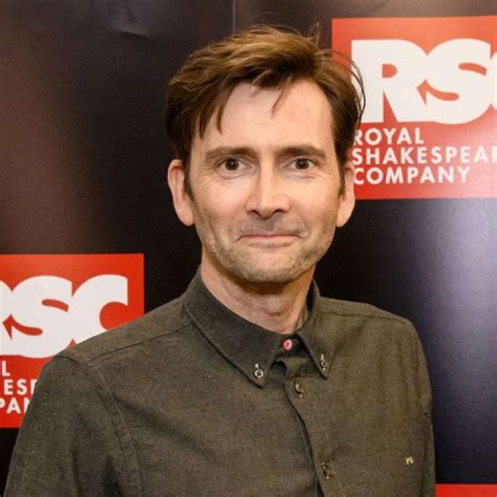 Where does david tennant live now?
