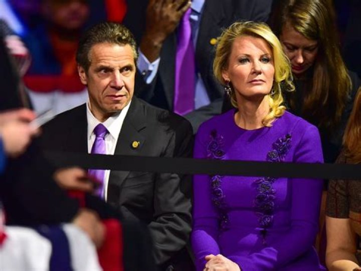 Where does governor cuomo live?