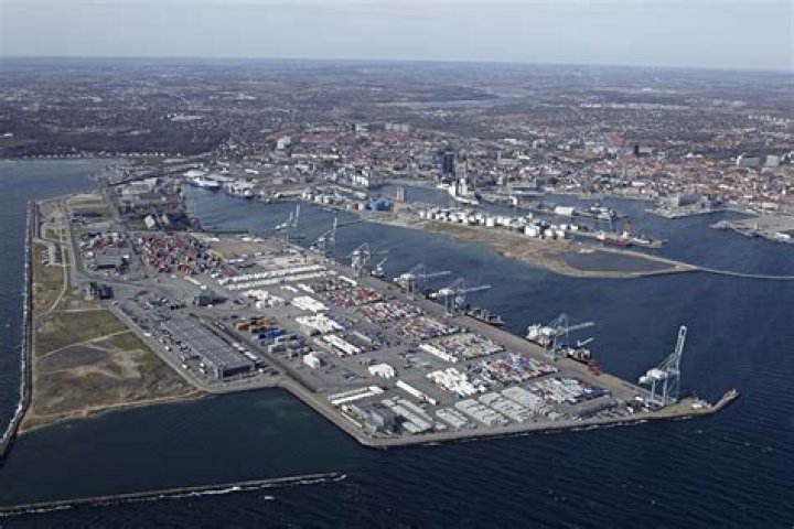 Where is aarhus port?