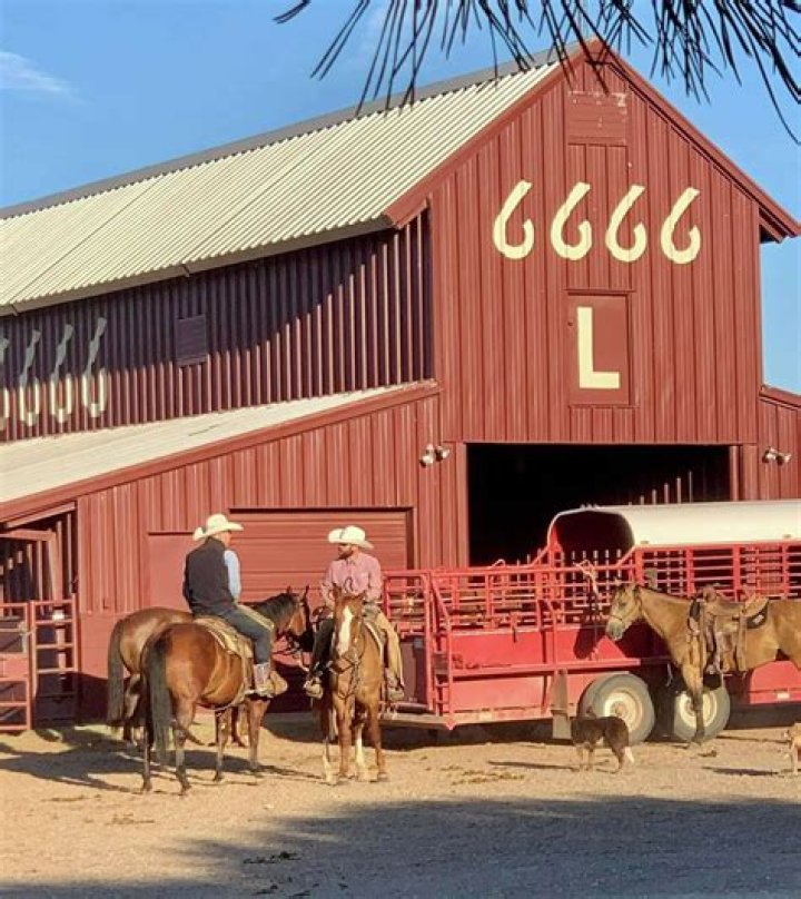 Where is the 4 sixes ranch?
