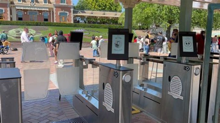 Where to use turnstiles?