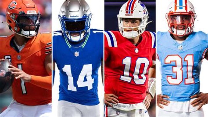 Which nfl team is the youngest?