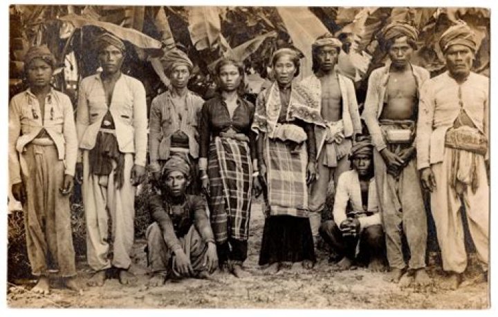 Who are the moros in philippines?