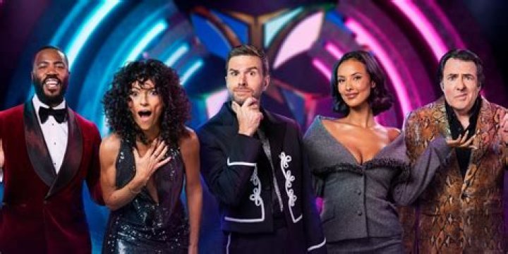 Who is the guest panelist on the masked singer tonight?