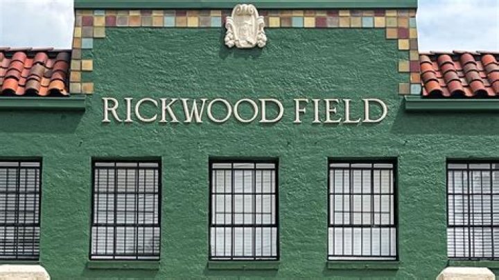 Who played at rickwood field?