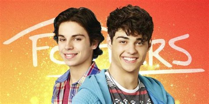 Who plays callie's sister in the fosters?