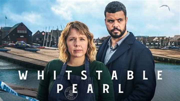 Who sings whitstable pearl theme song?