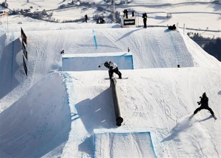 Who won snowboard slopestyle?