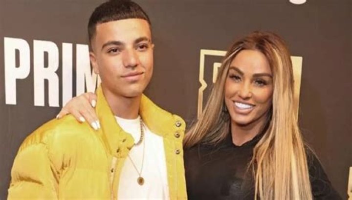 Whos katie price's son harvey's dad?