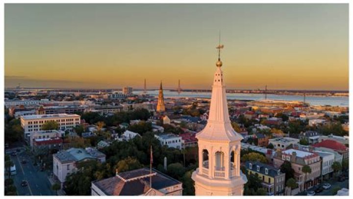 Why charleston called holy city?