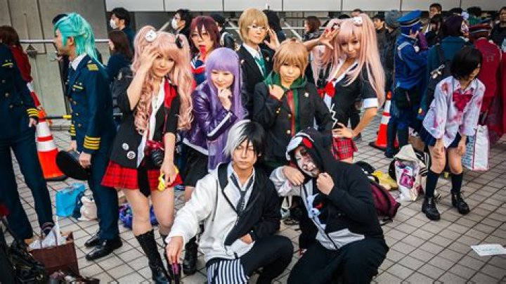 Why is cosplay a subculture?