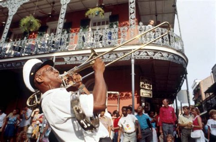Why is new orleans known for voodoo?