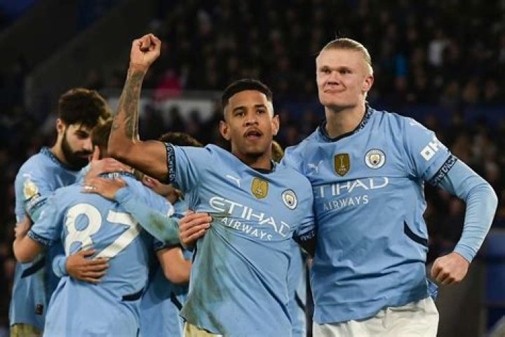Why manchester city is banned from uefa?