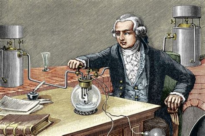 Why was antoine lavoisier important?