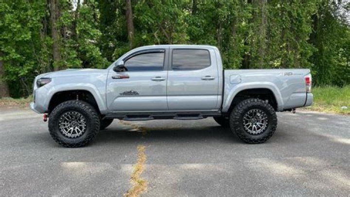 Will a 4 wheeler fit in a toyota tacoma?