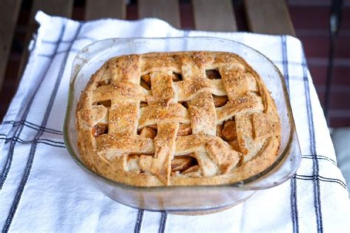 Will apple pie filling thicken as it cools?