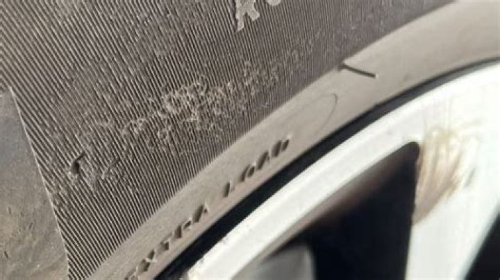 Will perished tyres pass mot?