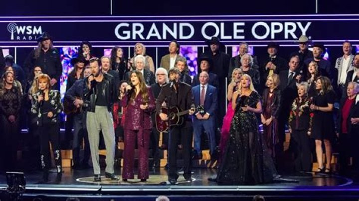 Will the circle be unbroken nitty gritty dirt band and friends?